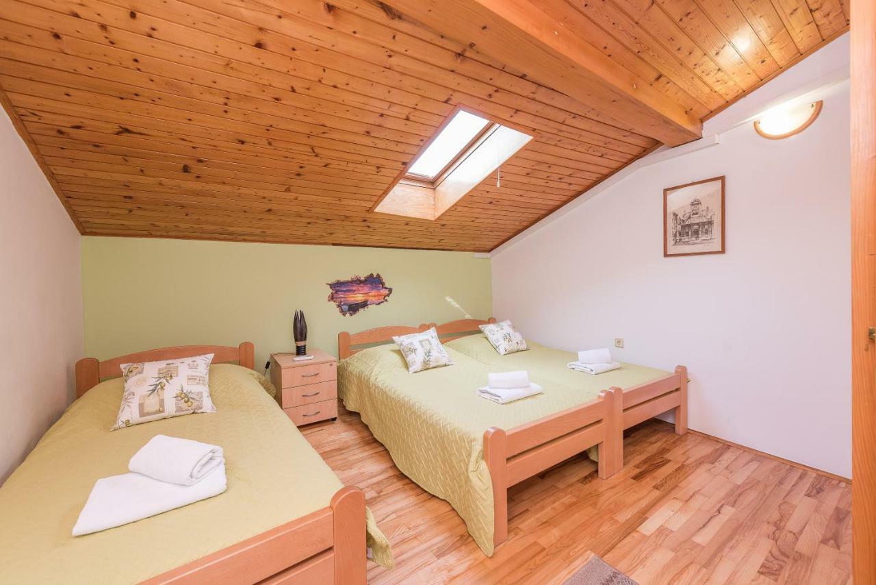Apartment And Room Soul Of Dalmatia ザダル エクステリア 写真
