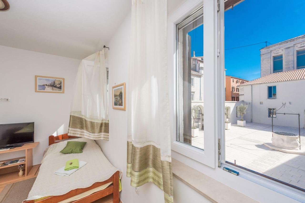 Apartment And Room Soul Of Dalmatia ザダル エクステリア 写真